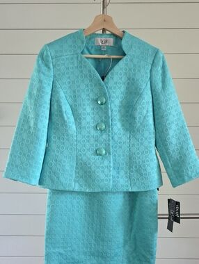 Le Suit Turquoise Circle-Texture Two-Piece Skirt Suit